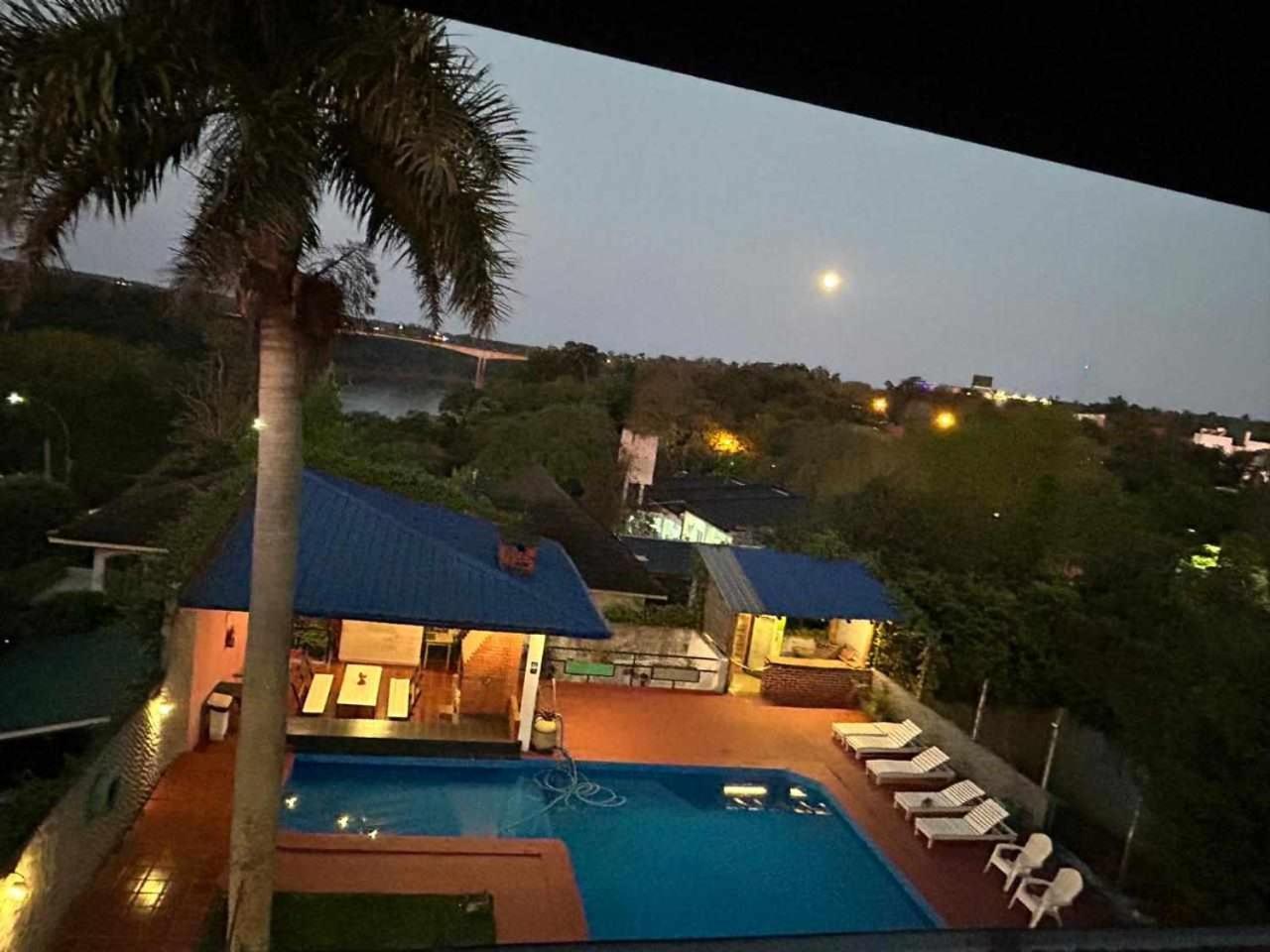 Guembe Al Rio Hostel Puerto Iguazú Dış mekan fotoğraf
